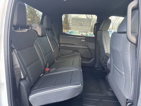 New 2026 GMC Sierra EV Elevation image 12