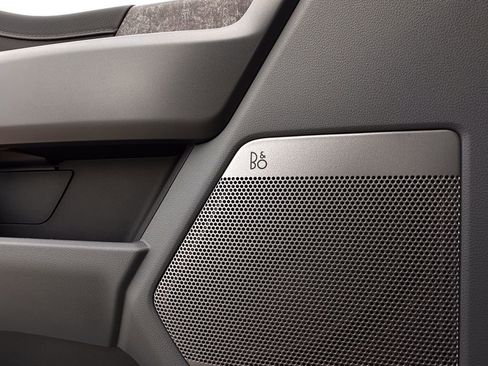 New 2025 Ford F150 Lightning Flash image 27