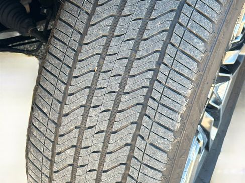 Used 2024 GMC Sierra 1500 Denali Ultimate image 43