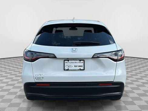Used 2026 Honda HR-V LX image 6