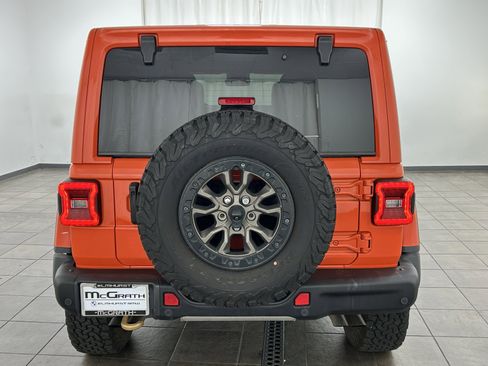Used 2023 Jeep Wrangler Unlimited Rubicon 392 image 7