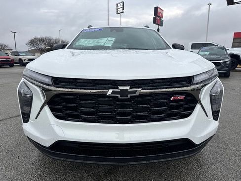 New 2026 Chevrolet Trax RS w/ Sunroof Package image 11