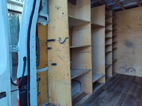 Used 2019 Nissan NV 2500 SV image 13