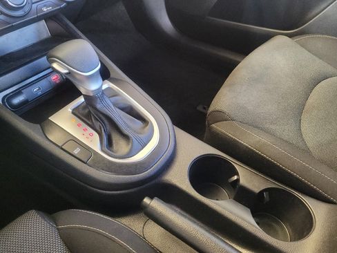 Used 2024 Kia Forte LXS image 26