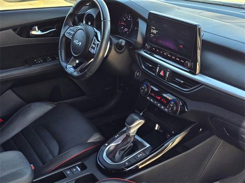 Used 2023 Kia Forte GT w/ GT2 Package image 10