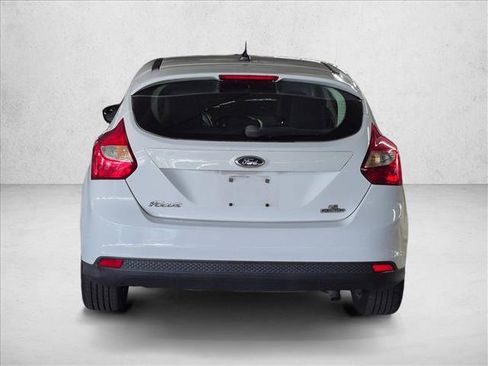 Used 2014 Ford Focus SE FWD image 6