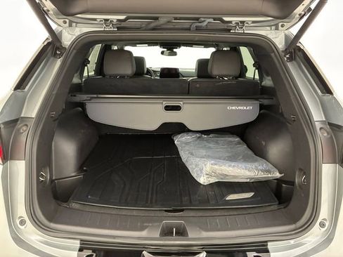 Used 2024 Chevrolet Blazer RS w/ Enhanced Convenience Package image 17