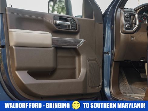 Used 2020 Chevrolet Silverado 2500 LTZ image 42