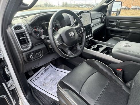 Used 2024 RAM 2500 Laramie w/ Night Edition image 15
