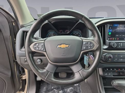Used 2021 Chevrolet Colorado Z71 w/ Safety Package AWD/4WD image 13