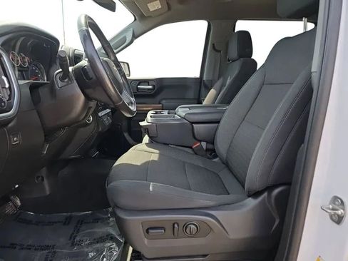 Used 2021 Chevrolet Silverado 1500 LT image 13