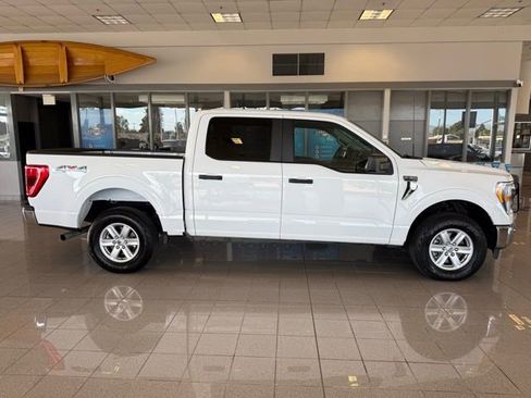 Used 2021 Ford F150 XLT image 2