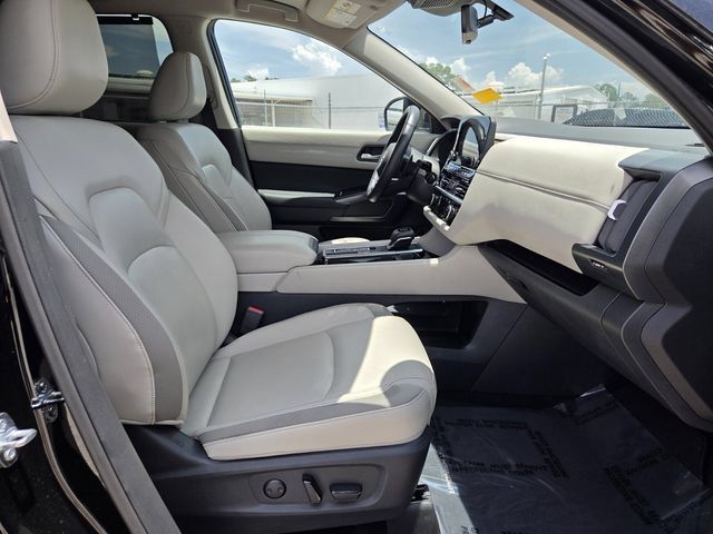 Used 2025 Nissan Pathfinder SL FWD image 22