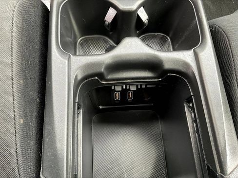 Used 2018 Honda CR-V EX image 16