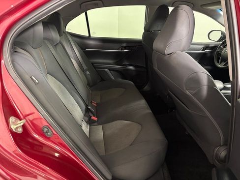 Used 2020 Toyota Camry LE w/ Convenience Package FWD image 35
