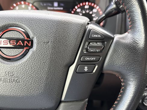 Used 2024 Nissan Titan PRO-4X AWD/4WD image 22