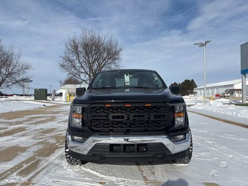 Used 2023 Ford F150 XLT w/ Trailer Tow Package image 4