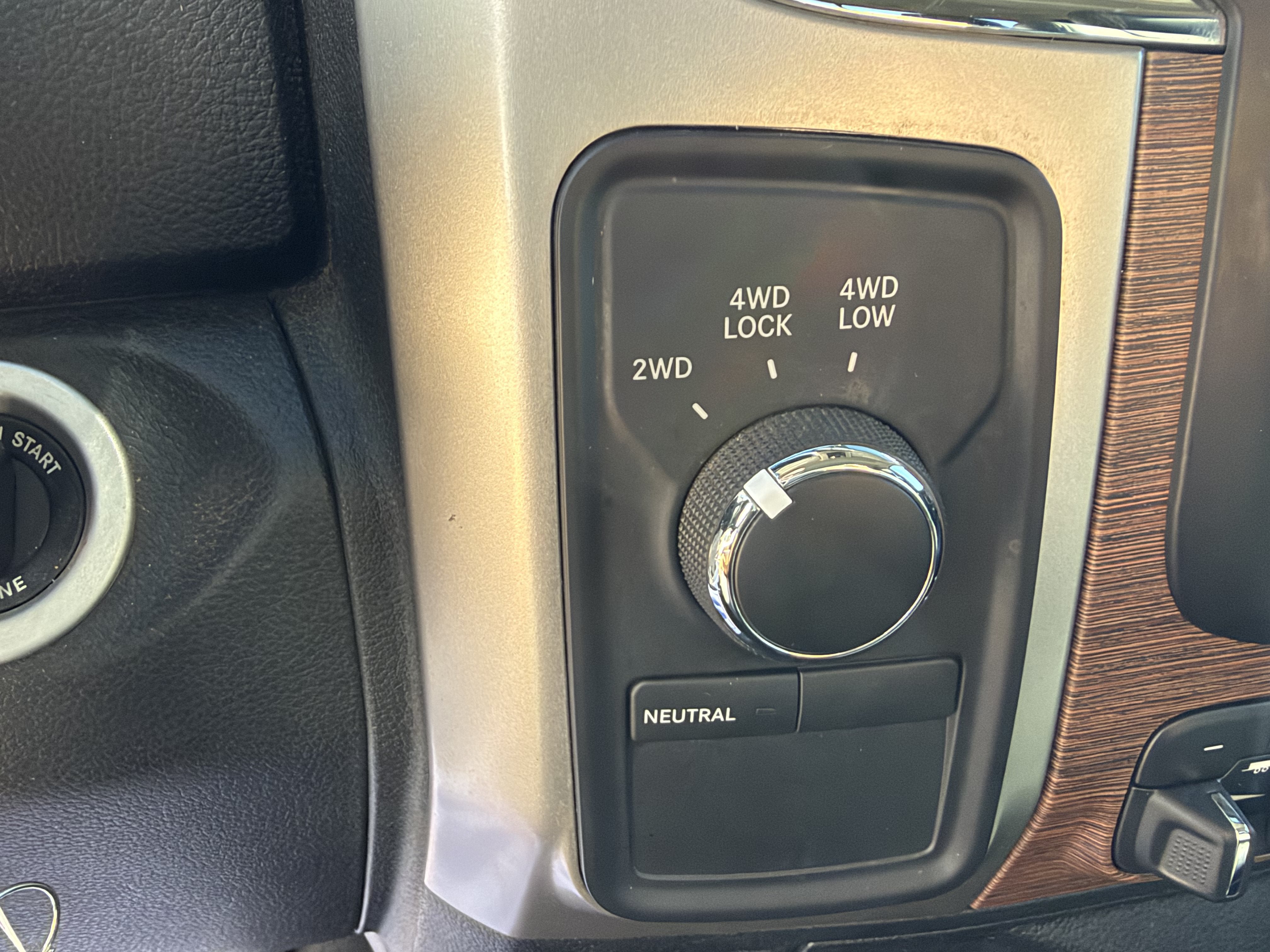 Used 2018 RAM 2500 Laramie AWD/4WD image 24