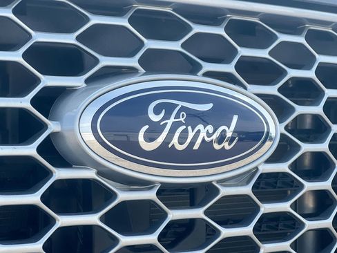 Used 2023 Ford Edge SEL w/ Convenience Package AWD/4WD image 13