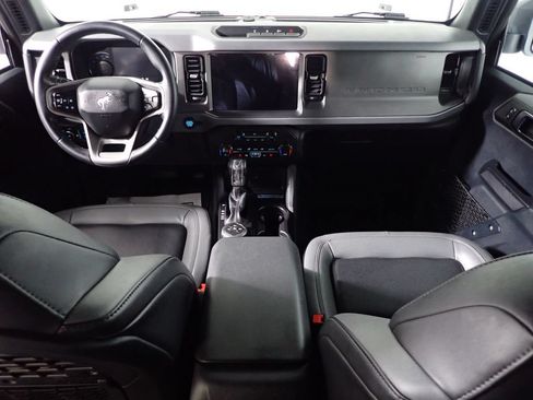 Used 2024 Ford Bronco Big Bend AWD/4WD image 28