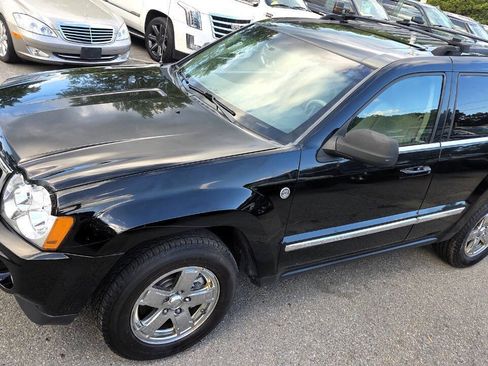 Used 2007 Jeep Grand Cherokee Limited AWD/4WD image 5