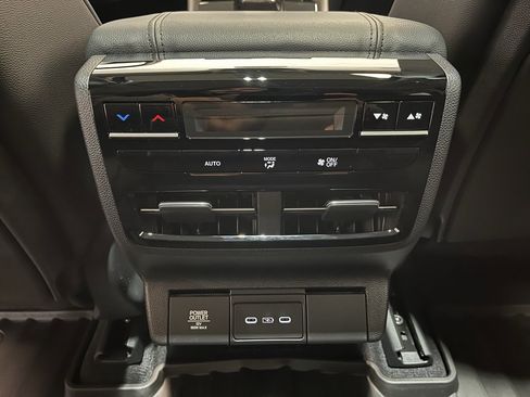 New 2026 Acura MDX SH-AWD image 16