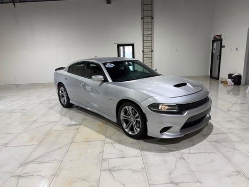 Used 2021 Dodge Charger R/T RWD image 3