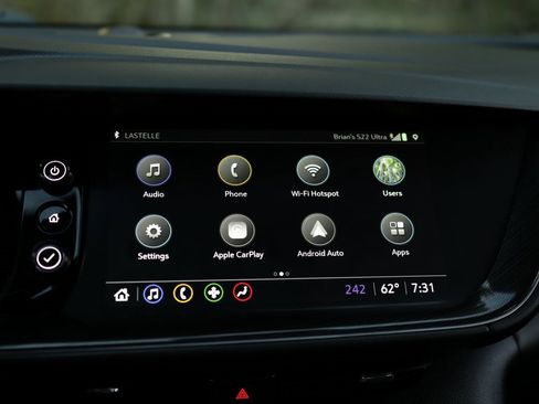 Used 2022 Buick Envision Essence w/ Sport Touring Package image 13