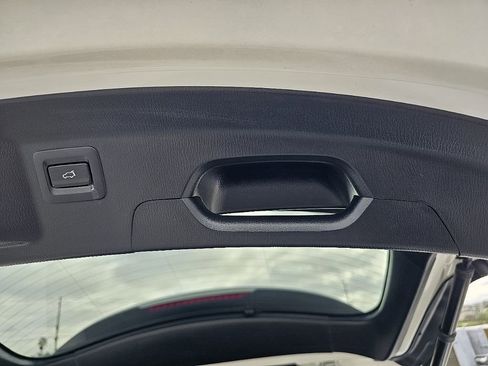 Used 2020 MAZDA CX-9 Touring w/ Touring Premium Package image 13