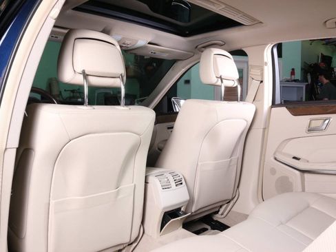 Used 2016 Mercedes-Benz E 350 Sedan image 53