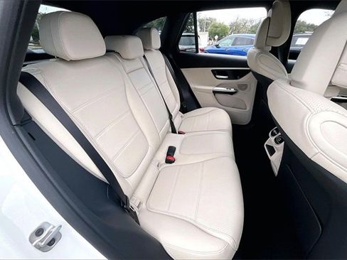 New 2026 Mercedes-Benz GLC 300 image 24