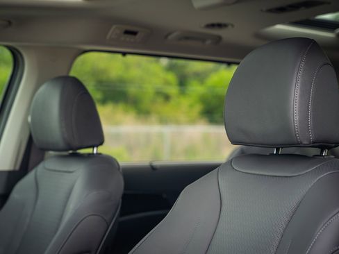 New 2026 Kia Carnival SX Prestige FWD image 22