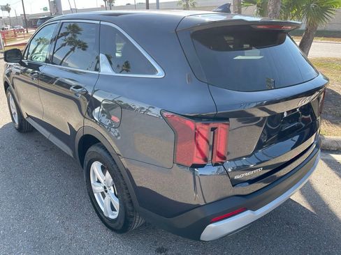 New 2026 Kia Sorento LX FWD image 5