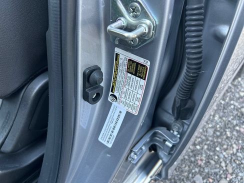 Certified 2024 Subaru Impreza 2.0i AWD/4WD image 25
