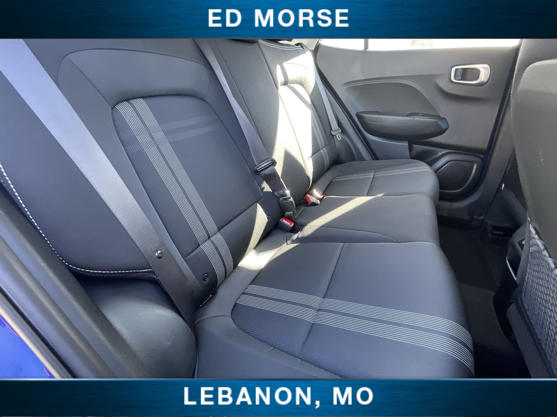 Used 2025 Hyundai Venue SEL FWD image 25