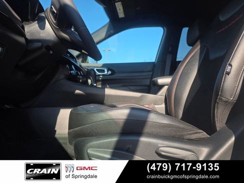 Used 2025 Jeep Compass Trailhawk AWD/4WD image 11