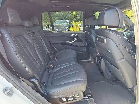 Certified 2026 BMW X7 xDrive40i AWD/4WD image 28
