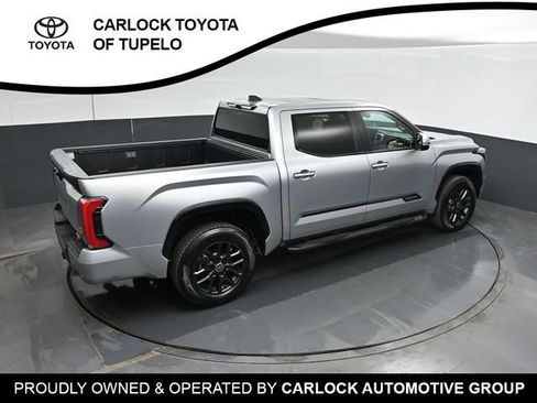 Used 2024 Toyota Tundra Platinum AWD/4WD image 35