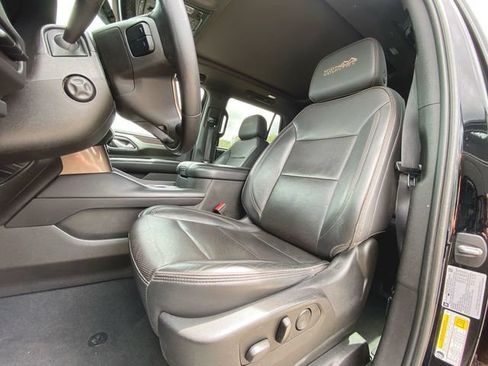 Used 2021 Chevrolet Tahoe High Country w/ Premium Package AWD/4WD image 20