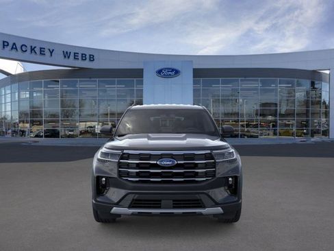 New 2026 Ford Explorer Active w/ Active Comfort Package image 8