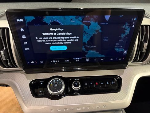 New 2027 Ford Expedition Active AWD/4WD image 11