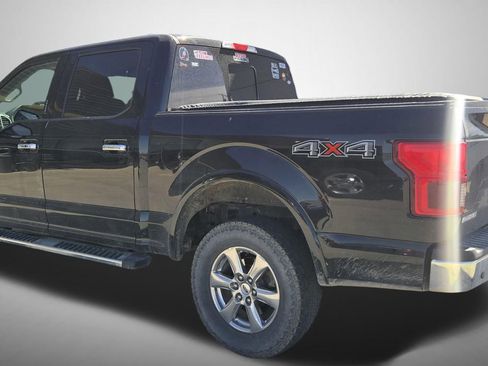 Used 2020 Ford F150 Lariat image 4