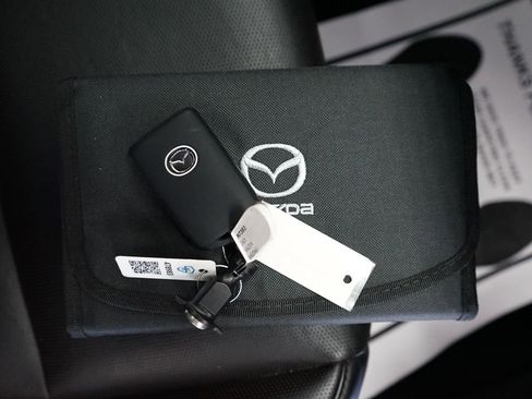 Used 2023 MAZDA MAZDA3 s AWD/4WD image 58