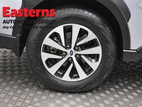 Used 2024 Subaru Outback Premium AWD/4WD image 29