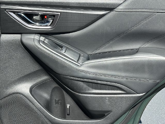 Used 2024 Subaru Forester Touring AWD/4WD image 14