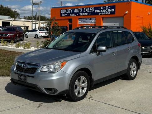 Used 2015 Subaru Forester 2.5i Limited AWD/4WD image 2