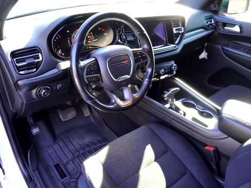 Used 2022 Dodge Durango SXT w/ Blacktop Package image 9