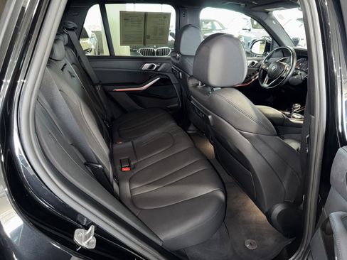 Used 2021 BMW X5 sDrive40i w/ Premium Package 2 RWD image 12