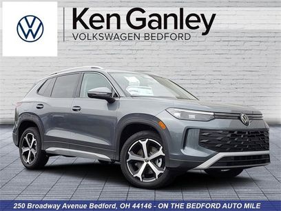 New 2025 Volkswagen Tiguan SE