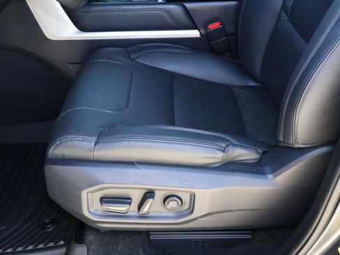 Used 2024 Toyota Tundra Limited image 15